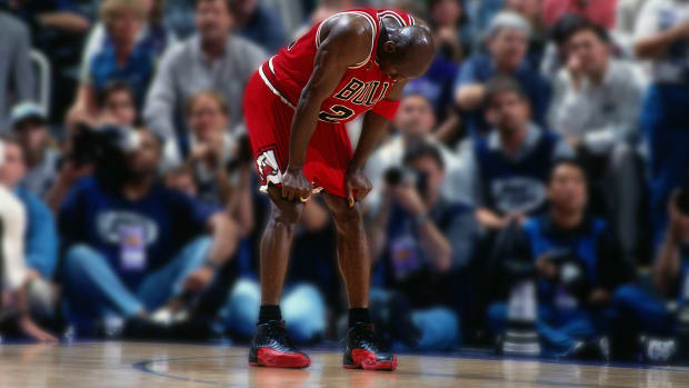 michael-jordan-air-jordan-xii